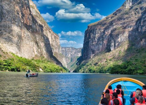 Aventura en lancha por el Cañón del Sumidero